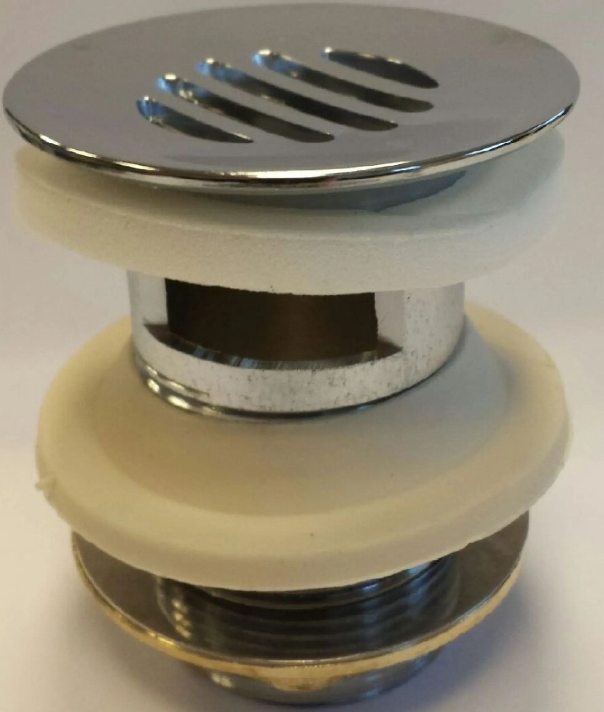 Bundventil med rist og overløb, 1 1/4", 63 mm, forkromet
