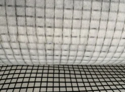 Combigrid 1,3 x 100 m, 310 g forstærket geotekstil, 12 x 12 mm