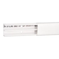 Dataudtag vinklet kit Cat6 UTP, hvid RAL9003/70 - Schneider Electric
