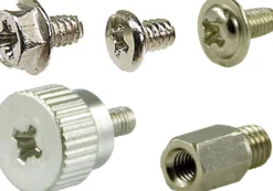 DELTACO Kit med skruer til chassie/FDD/HDD + spacer til bundkort, 10/5