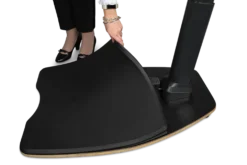 DELTACO OFFICE Ergonomisk ståstol med integreret måtte, sort