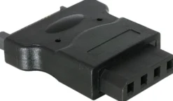 DELTACO Strømadapter 15-pin SATA han til 4-pin Molex hun