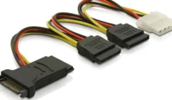 DELTACO Y-strømadapter til 15-pin SATA-strøm & Molex 4-pin strøm, 3