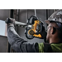 DEWALT 18V XR båndsav DCS377NT, kompakt