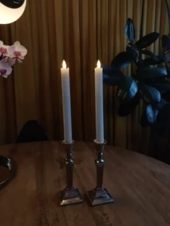 3D kronelys, 2 stk på 25 cm, hvid, bevægelig flamme, timerfunktion - 3D Lys