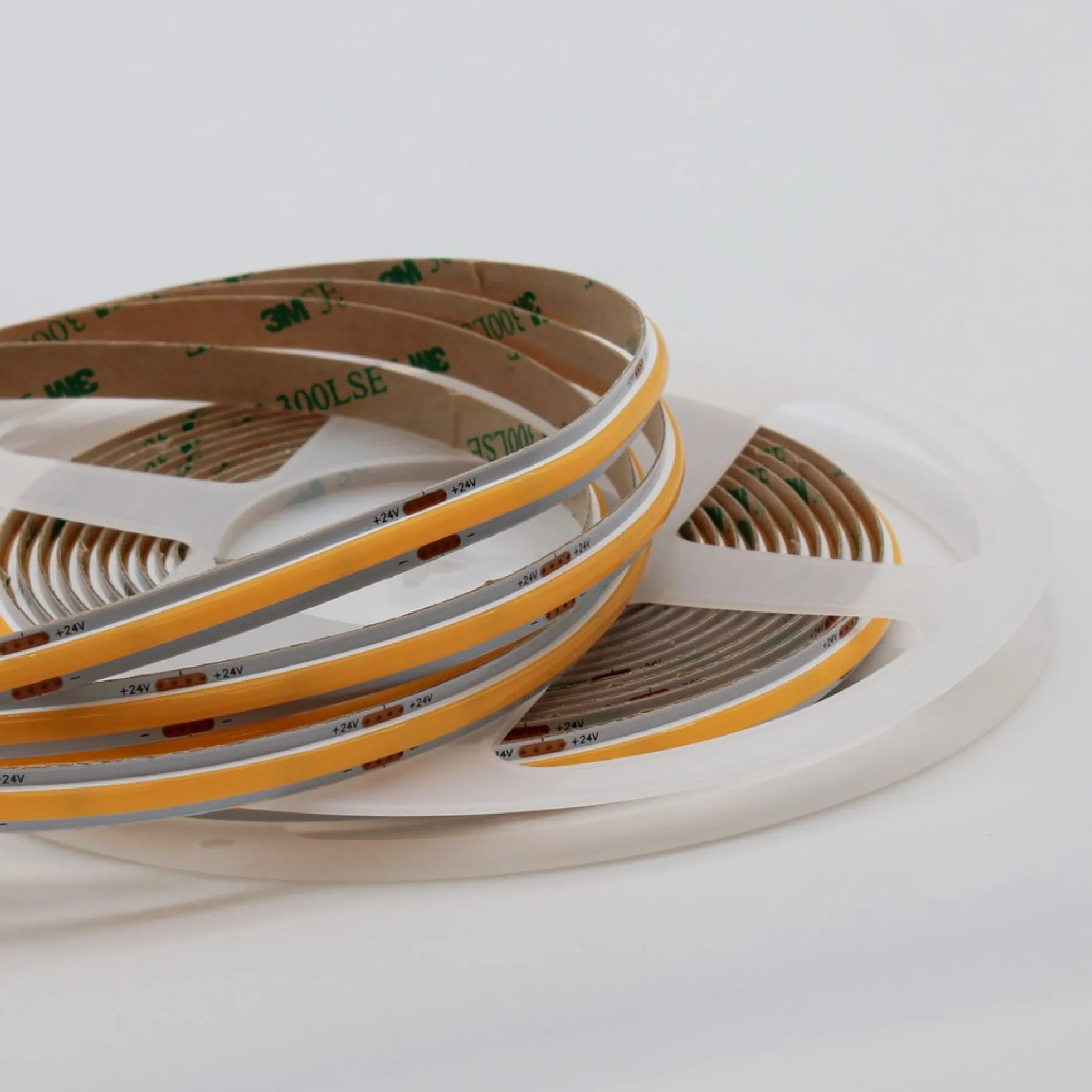 Dot-fri COB-LED-strips, 5 meter, 4W/m, IP20, 320 LED/m, 24V