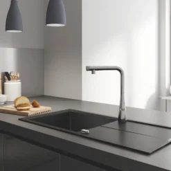 Grohe K400 kompositvask, med afløbsbakke, 1000 x 500 mm, sort