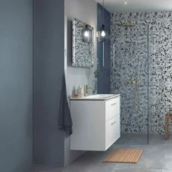 Ifö Showerama Art svingdør, enkelt svingdør, 97,5 cm bredde, 200 cm højde, krom profil, klart glas