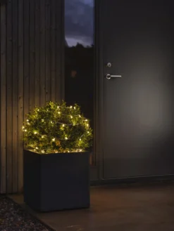 Konstsmide lyskæde, 200 varm hvid LED, 2600-2800 K