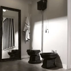 Lavabo Retro HIGH toilet, P-lås, krom rør, blank sort