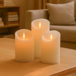 LED bloklys med bevægelig flamme, hvid, 3 stk, Ø7,5 cm, inkl. fjernbetjening og timer, 10/15/20 cm høj, ægte stearin