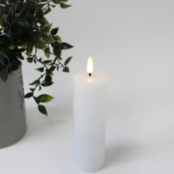 LED bloklys med flammeeffekt, hvid, 15 cm, fjernbetjening og timer - Ægte stearin, Ø5 cm