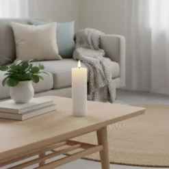 LED bloklys med flammeeffekt, hvid, 15 cm, fjernbetjening og timer - Ægte stearin, Ø5 cm