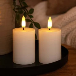 LED bloklys med flammeeffekt, hvid - 2 stk, inkl. fjernbetjening og timer, 7,5 cm høj, Ø5 cm, ægte stearin