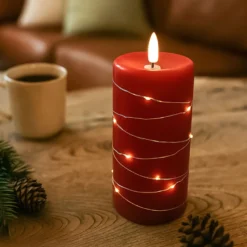 LED bloklys med lyskæde og flammeeffekt, 15 cm, rød stearin, fjernbetjening