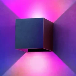 LEDlife RGB+CCT CUBIC 6W væglampe - Tuya Smart, sort, firkantet, op/ned, justerbar, inde/ude, IP65, inkl. lyskilde