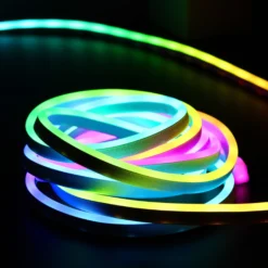 LEDlife RGBIC Neon Flex komplet sæt, 8x16 neonflex, Bluetooth app, fjernbetjening, USB, 3W, 5V input - 5m