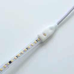 LED strip (Type X-2), 3000K, 230V, vandtæt, IP67, 100 LED, 10W/m, klippes hver 10 cm,