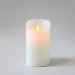 LED XL bloklys, 17,5 cm, med flammeeffekt og fjernbetjening, hvid, Ø10 cm