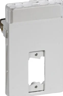 LK FUGA® – Dataudtag til 1 stk. D-sub konnektor størrelse DE (f.eks. 9-pol serial port eller 15-pol VGA), 1½ modul