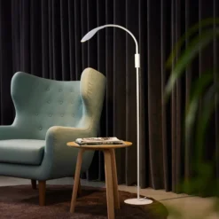 Mamba Gulvlampe, 5,5W med dæmp, H140cm, hvid