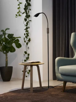 Mamba gulvlampe 3,5W med dæmp, H140cm, sort