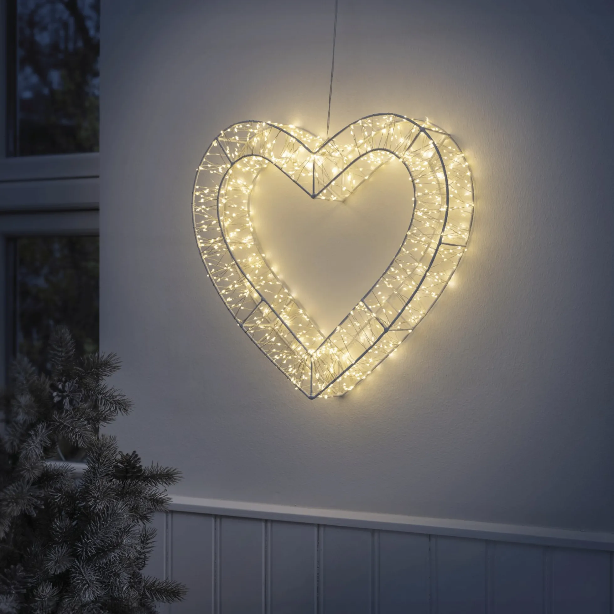 Metal Lys Hjerte, 960 hvide LED, IP44 transformer med 6/18 timer