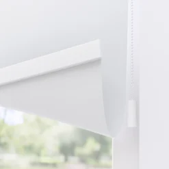 MotionBlinds trådløst/motoriseret rullegardin, mørklægning, Bluetooth, hvid, komplet