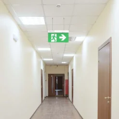 Nødbelysning 4i1, EXIT skilt, selvtest-knap, væg/loft/wireophæng, 6000K, 100 lumen, 2.5W, IP20