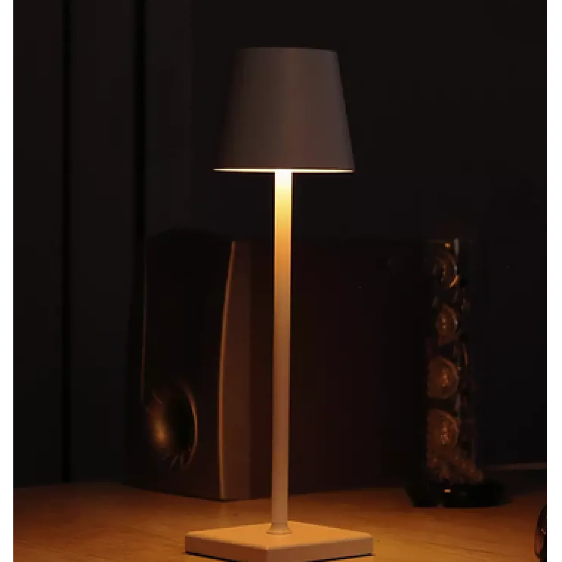 Opladelig LED bordlampe Inde/udendørs, dæmpbar, 3W, 80lm