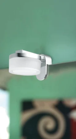 Romendo spejllampe, IP44, LED, 480 lumen, 3000K, krom - EGLO