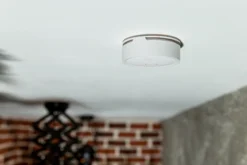 Shelly Plus Smoke Alarm, WiFi røgalarm på batteri