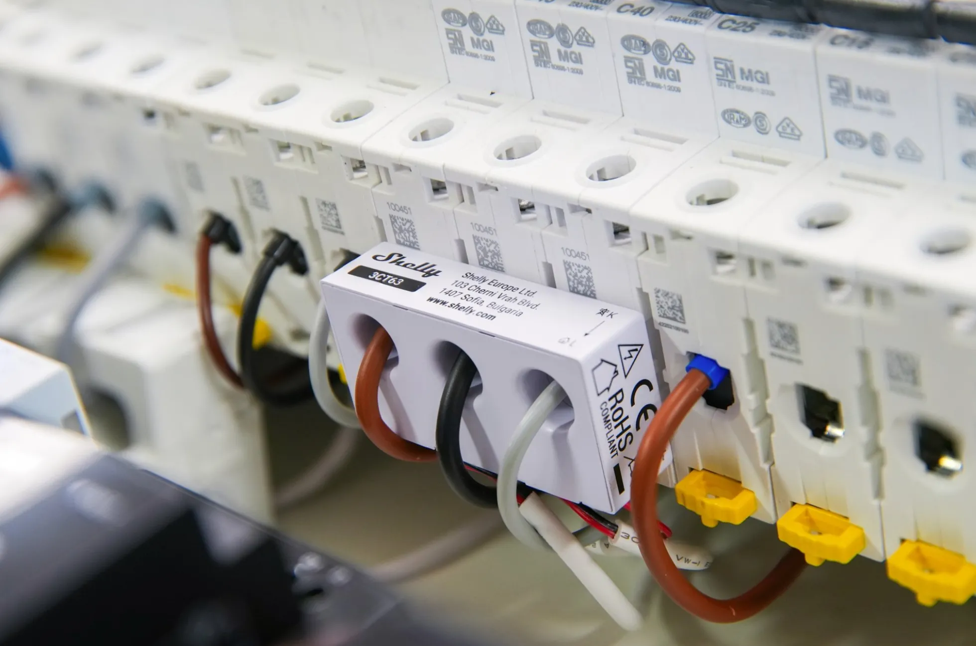 Shelly Pro 3EM CT63, Wi-Fi 3-faset energimåler, 63A