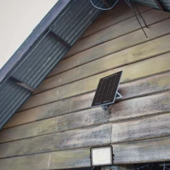 Solara LED projektør, 10W, 800lm, IP65, kold hvid, inkl. fjernbetjening og solcellepanel