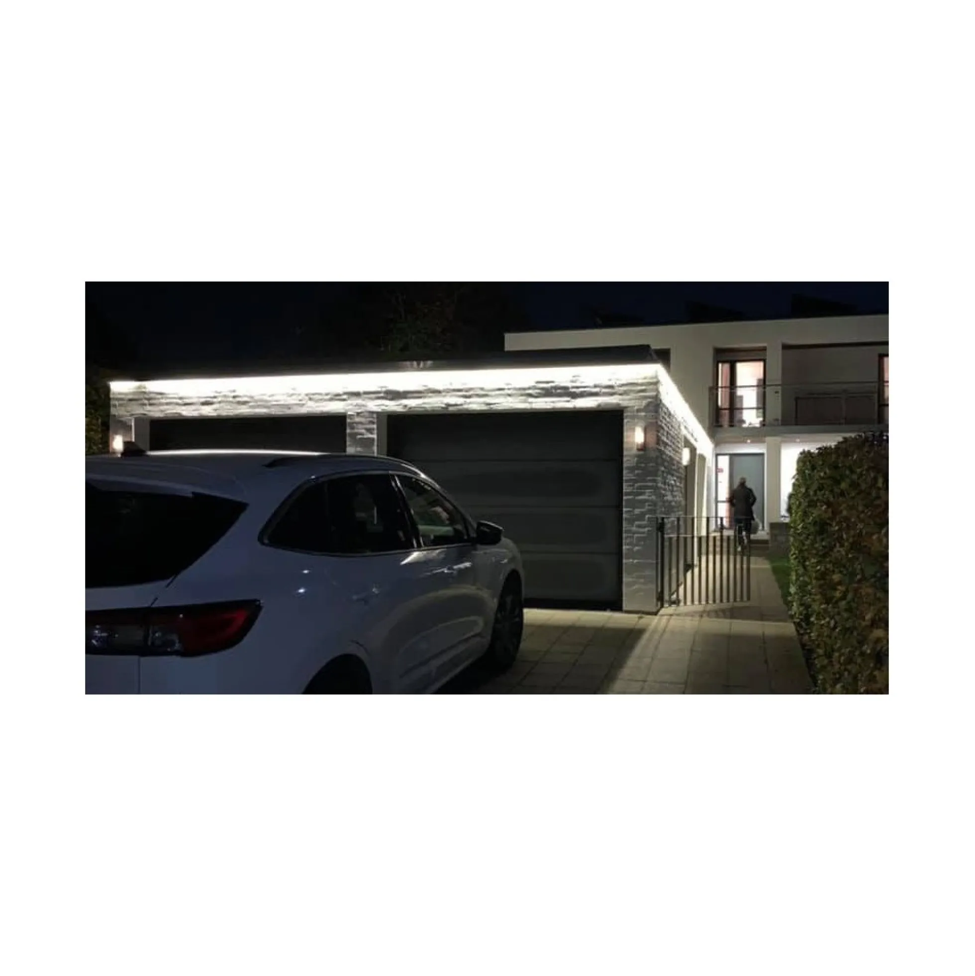 Vandtæt LED strip (Type Q), 230V, IP67, 60 LED, 6W pr. meter, 3000K