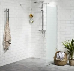 Vetro brusevæg, 50 cm, 6 mm hærdet silkemat glas, EasyClean
