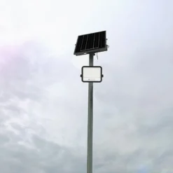 10W solcelle LED projektør, 1700lm, IP65, med solcelle og sensor