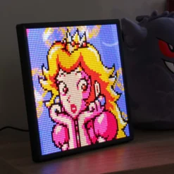 64x64 pixel art display, Bluetooth appstyring, 5V USB, 26x26cm, 10W